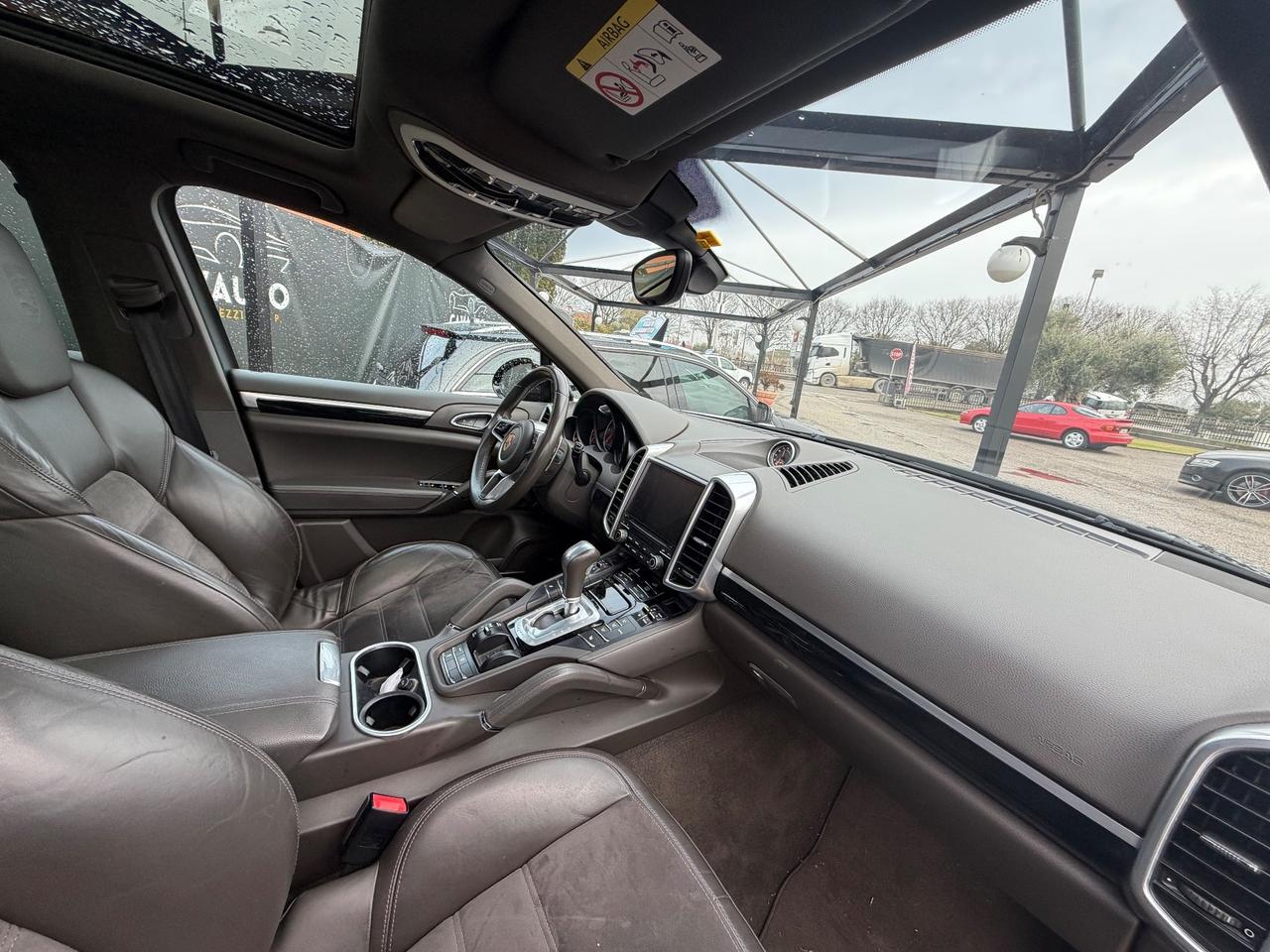 Porsche Cayenne 3.0 Diesel Platinum Edition