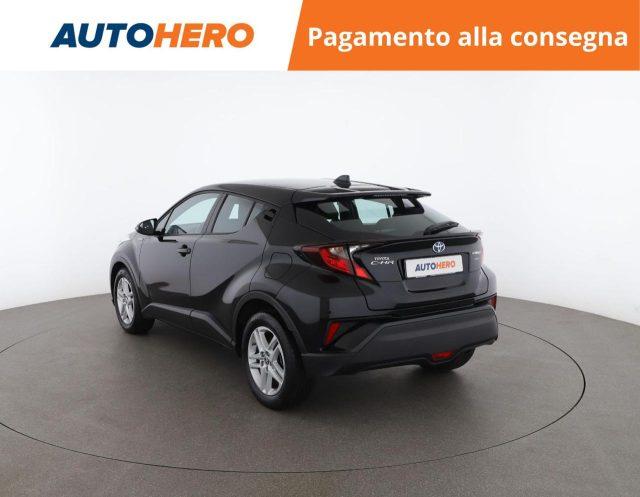 TOYOTA C-HR 1.8 Hybrid E-CVT Active