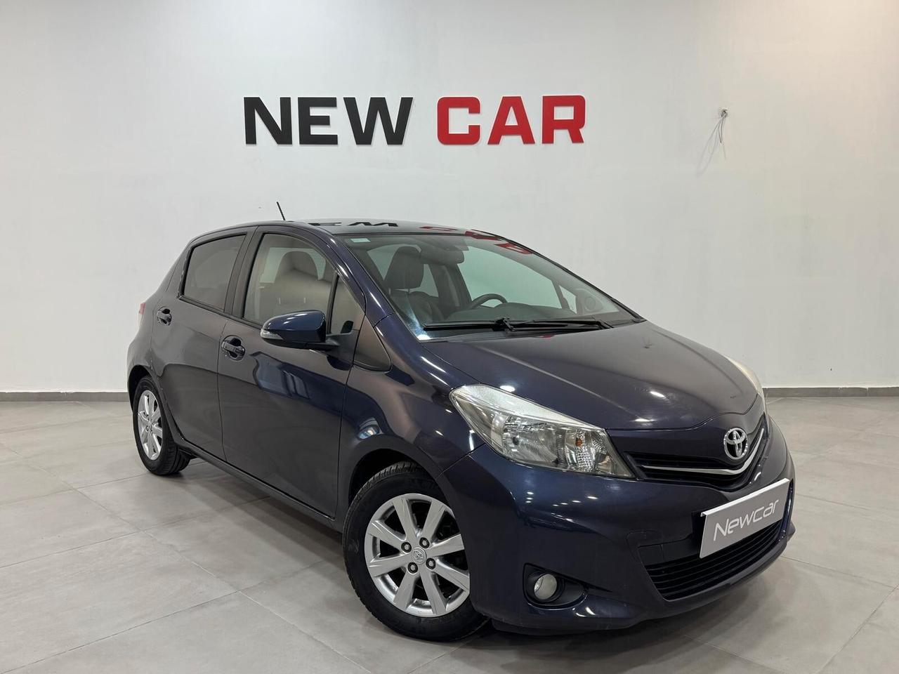 Toyota Yaris 1.4 D-4D 5 porte Lounge