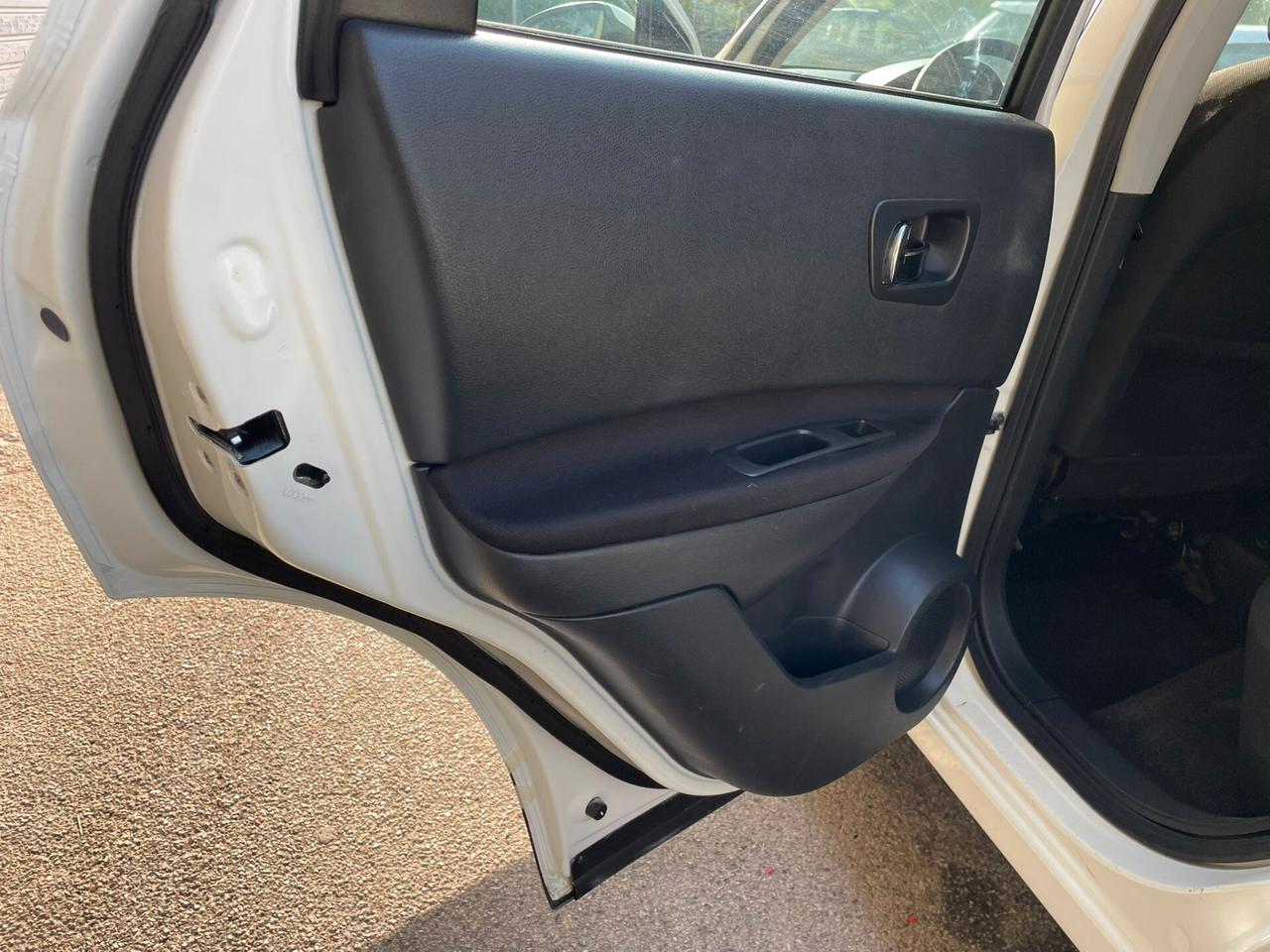 Nissan Qashqai 2.0 dCi DPF Tekna