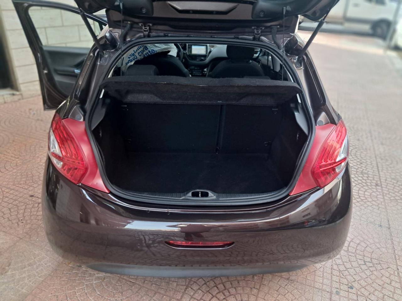 PEUGEOT 208 1.4 HDI-TETTO PANORAMICO -Euro6290