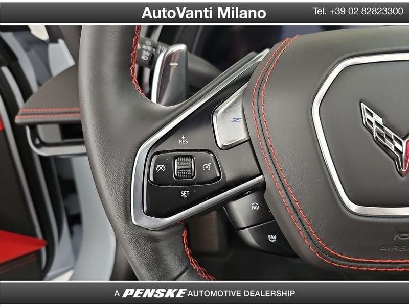 Corvette CORVETTE STINGRAY CONVERTIBILE 3 C8 Stingray Cabrio 6.2