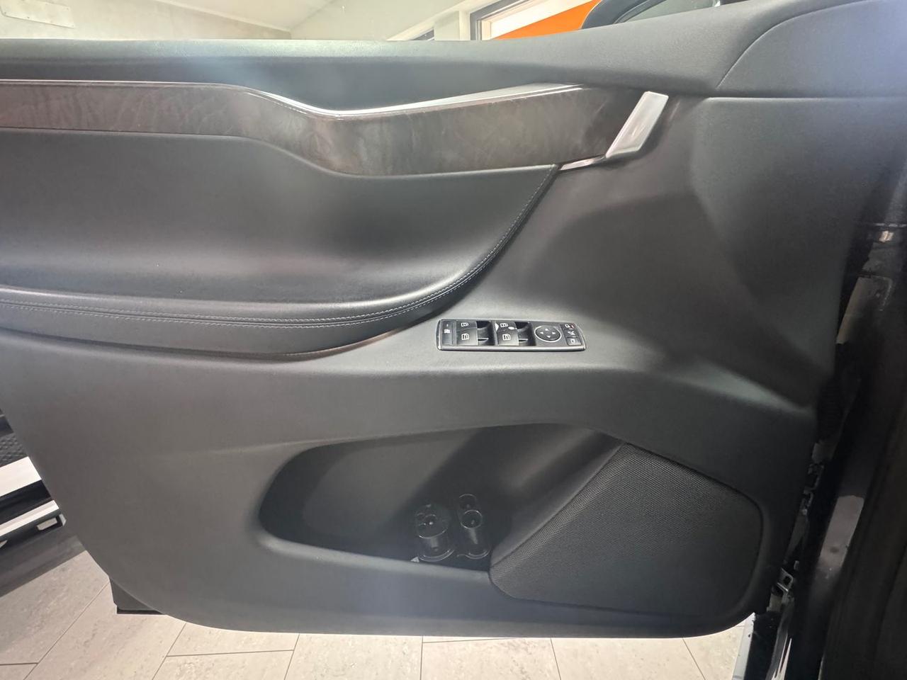 Tesla Model X 100 D #8506