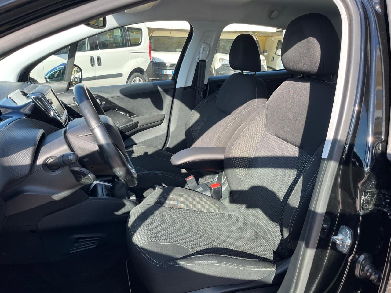 Peugeot 208 1.2 PureTech 82CV 5 porte Allure