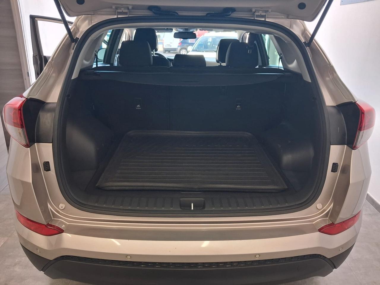 Hyundai Tucson 1.7 CRDi DCT XPossible