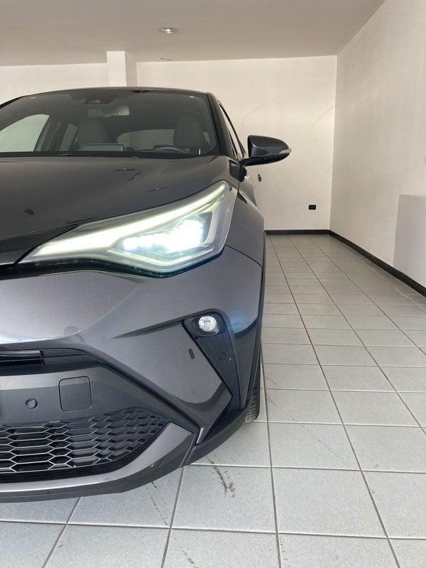 Toyota C-HR C-HR 1.8 Hybrid E-CVT Trend
