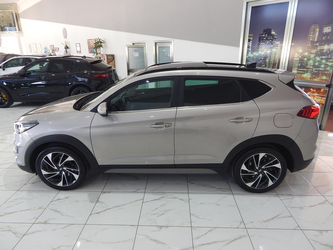 Hyundai TUCSON 1.6 CRDI Exellence 136cv dct TETTO-NAVI-PARK-XENON