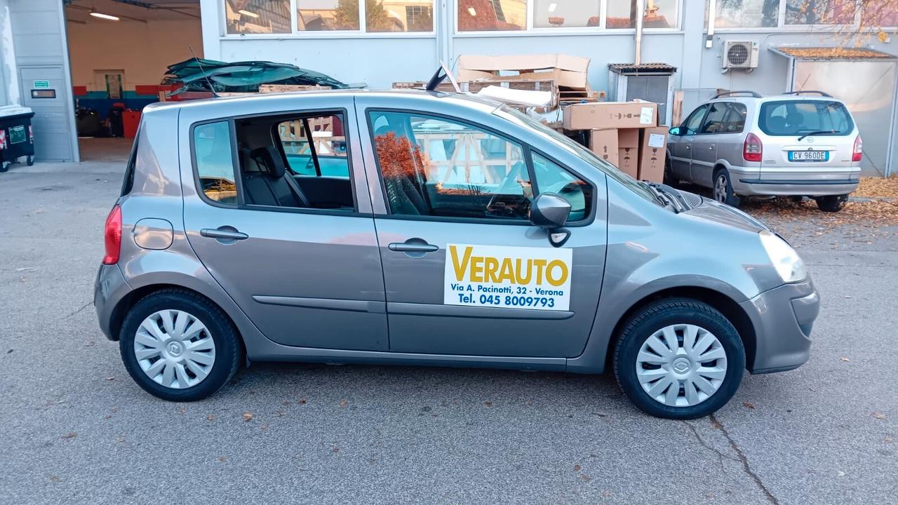 Renault Modus 1.2 16V TCE Live