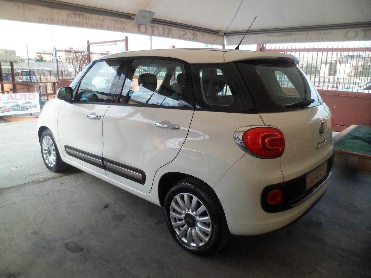 Fiat 500L 1.3 Multijet 85 CV full 13