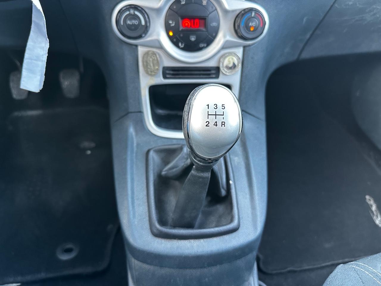 Ford Fiesta 1.2 82 CV 5 porte Titanium