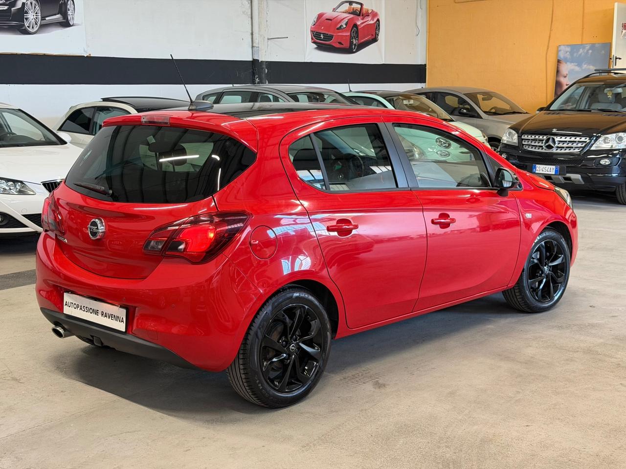 Opel Corsa 1.4 90CV GPL Tech 5 porte b-Color