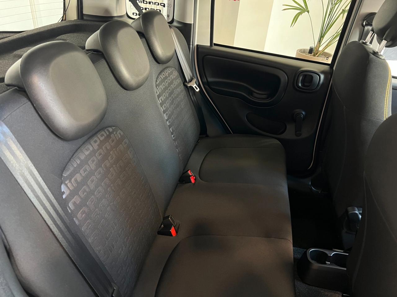 Fiat Panda 1.0 FireFly Hybrid Pandina KM0