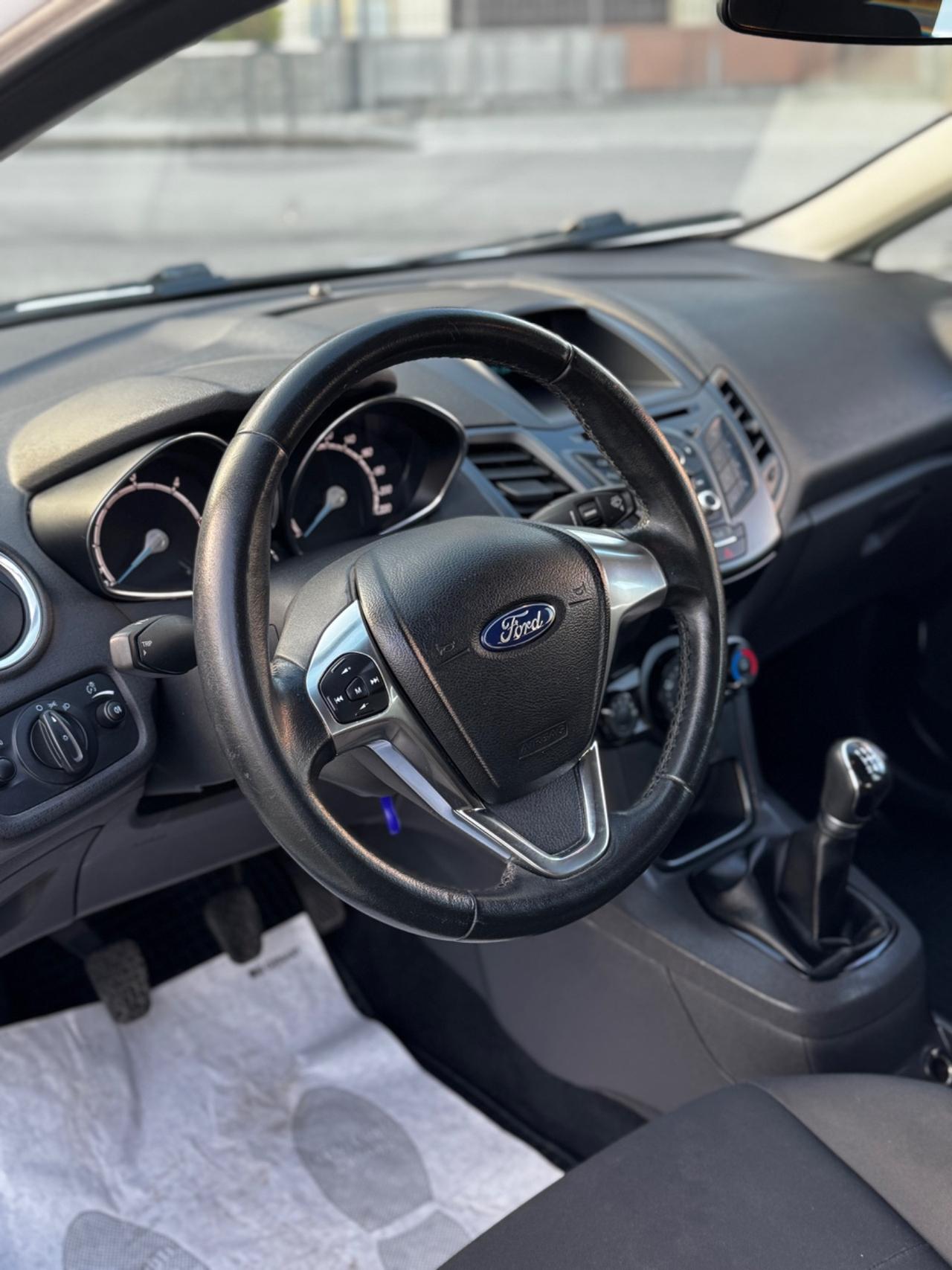 Ford Fiesta 1.5 TDCi 95CV 5 porte Business