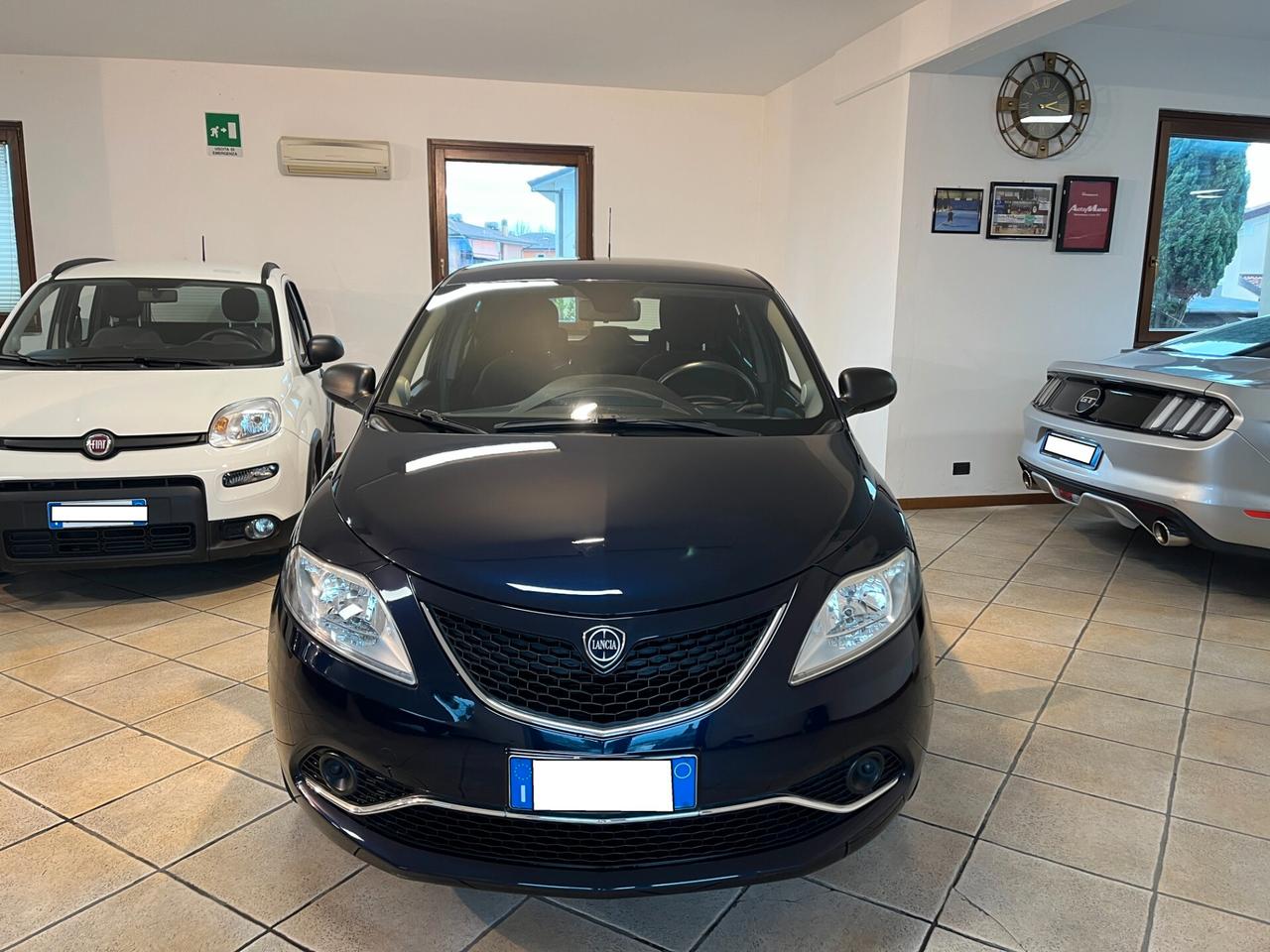 Lancia Ypsilon 1.2 69 CV 5 porte Gold
