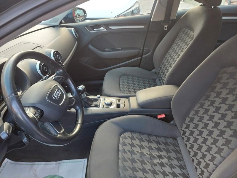 Audi A3 SPB 1.6 TDI clean diesel Attraction