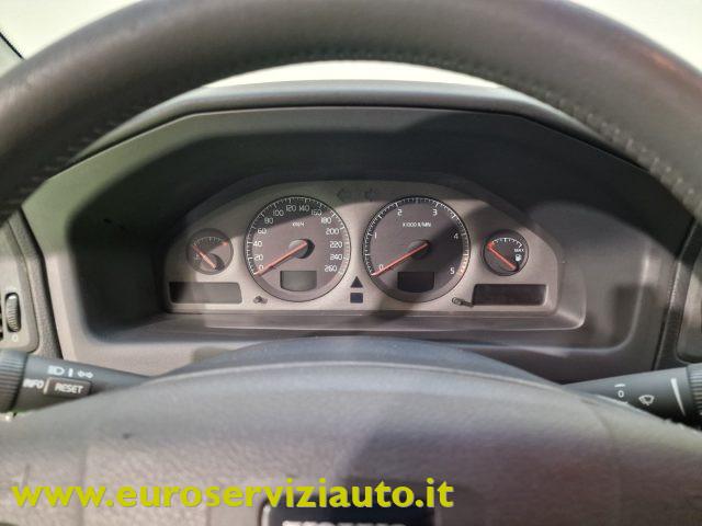 VOLVO V70 2.4 D5 20V cat