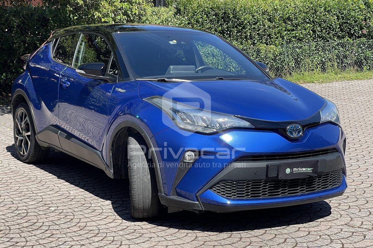 TOYOTA C-HR 2.0 Hybrid E-CVT Trend