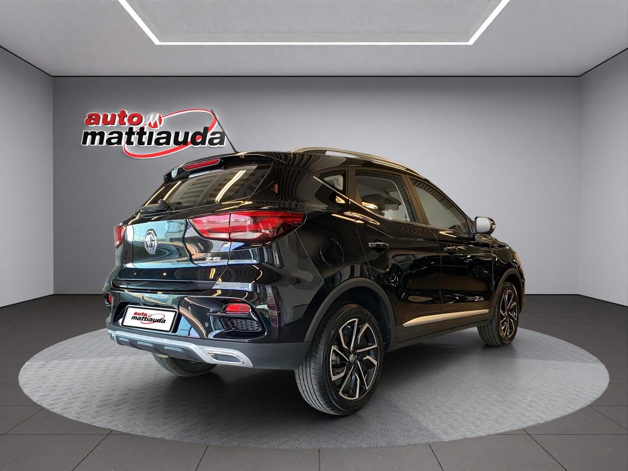 Mg ZS 1.5 Luxury