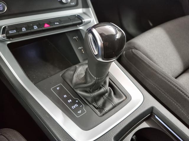 AUDI Q3 SPB 35 TFSI S tronic BUSINESS ADVANCED