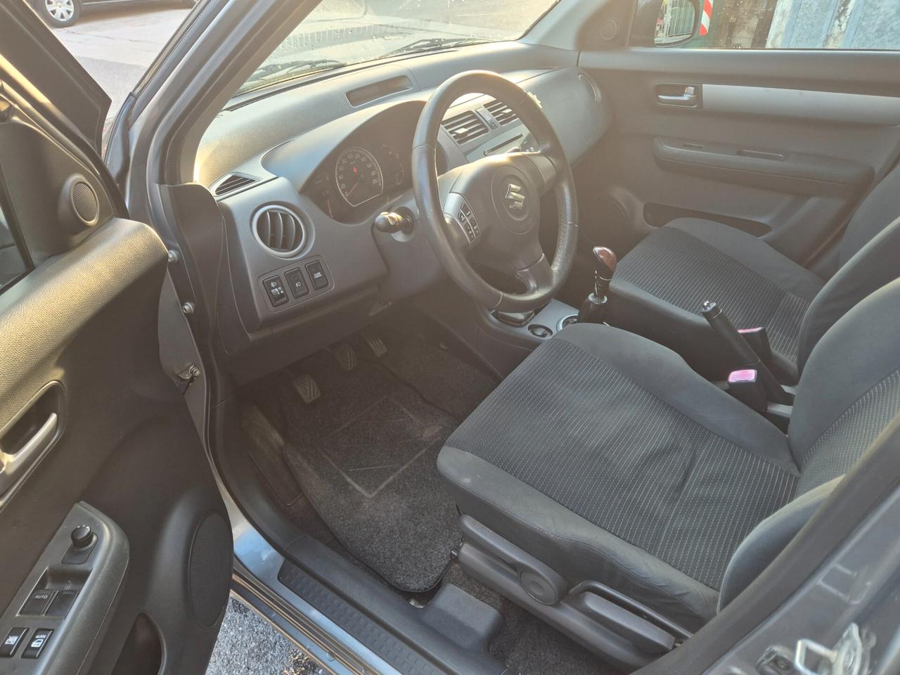 Suzuki Swift 1.3 DDiS 5p. GL Safety Pack Bellissima!!!!!!!!