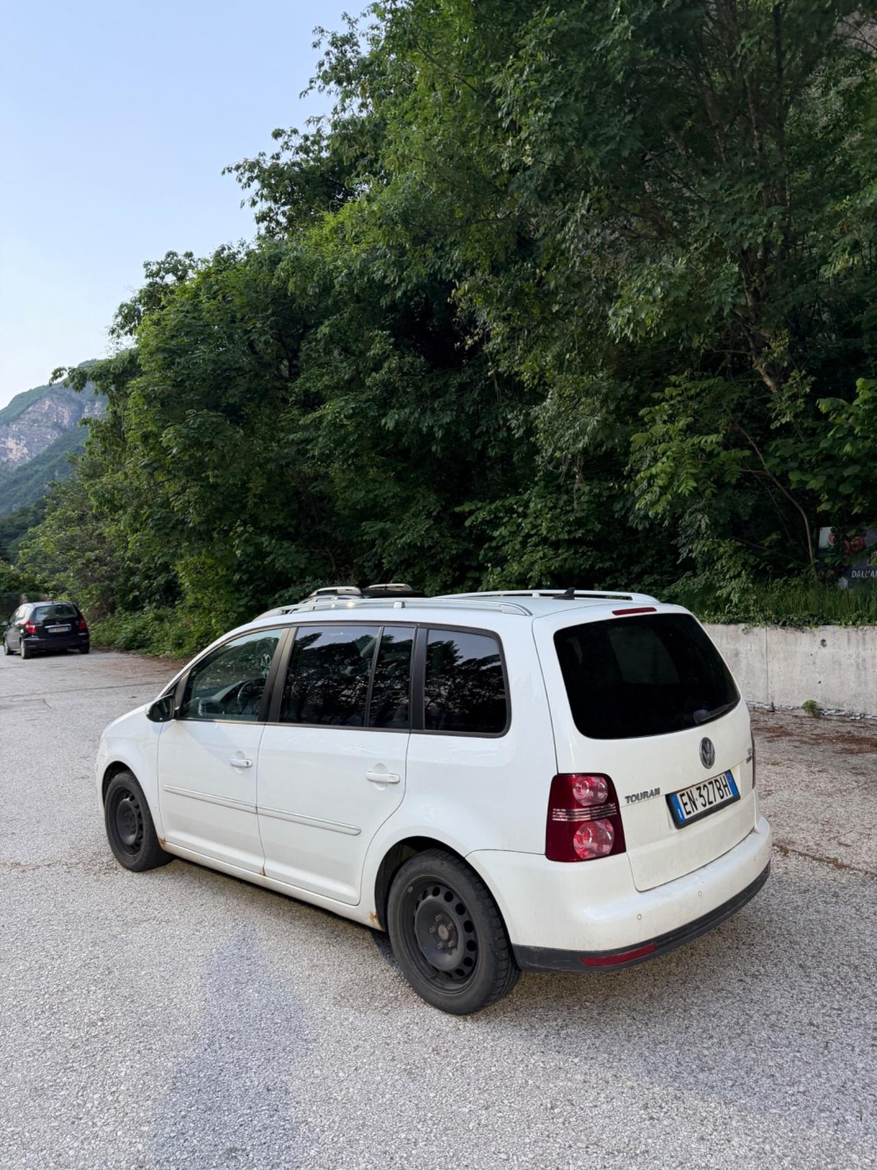 Volkswagen Touran 2.0 TDI DPF Highline