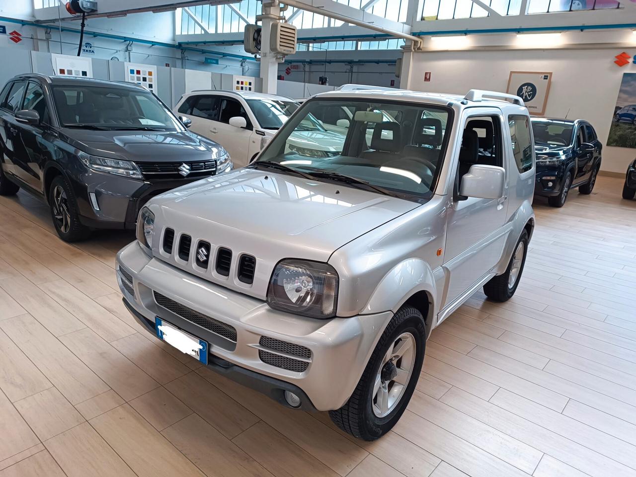 Suzuki Jimny 1.3i 16V cat 4WD JLX Più
