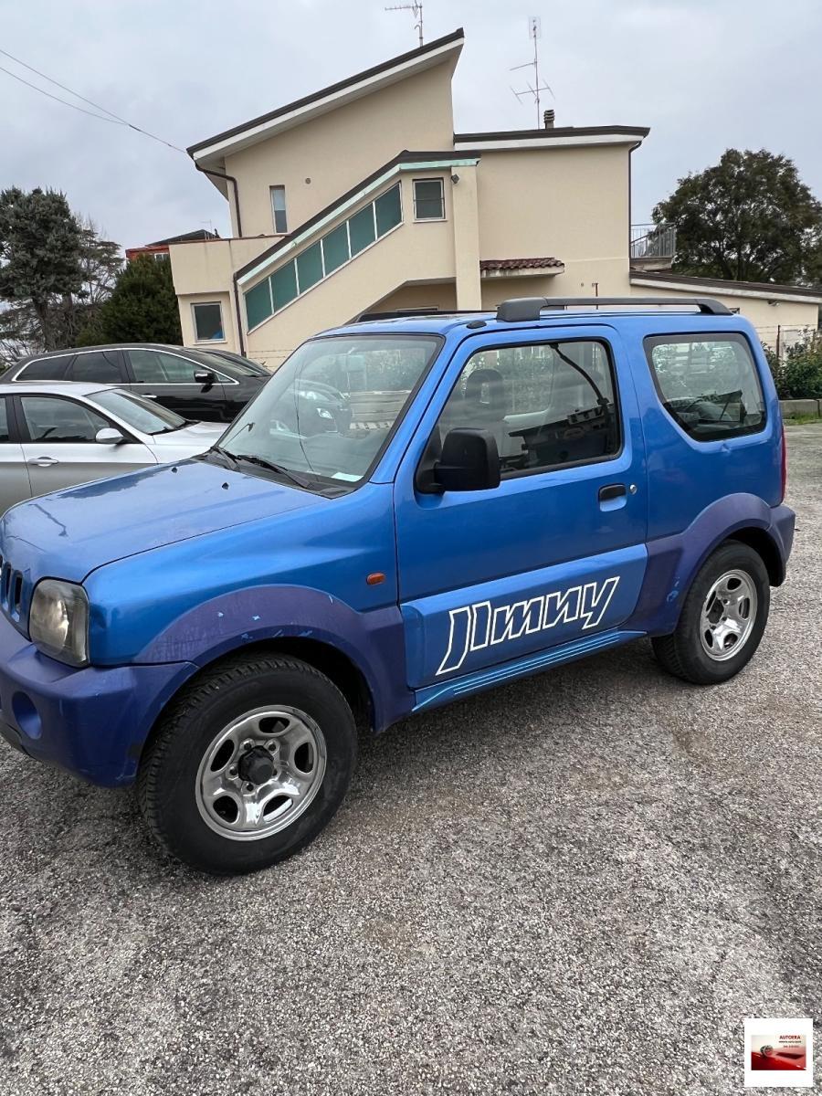 SUZUKI - Jimny - 1.3i 16V 4WD JLX Special