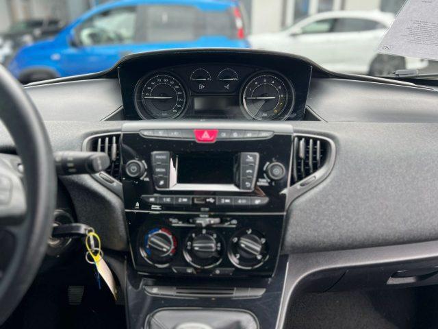 LANCIA Ypsilon 1.0 FireFly 70cv Hybrid Silver Plus