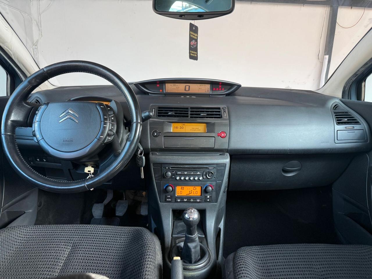 Citroen C4 1.6 HDi 110CV FAP Exclusive