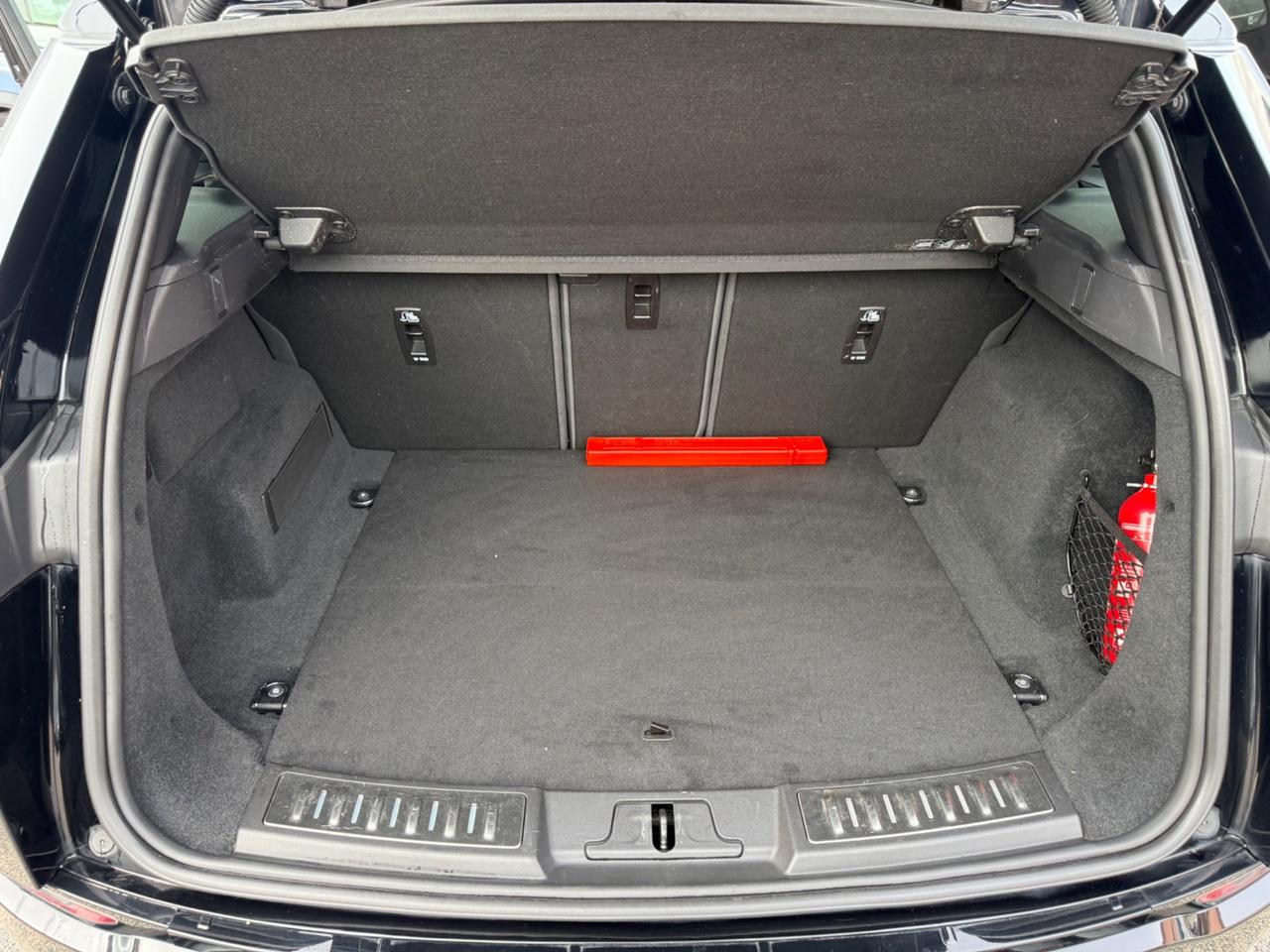 Land Rover Range Evoque 2.0D I4-L.Flw 150 CV R-Dynamic S