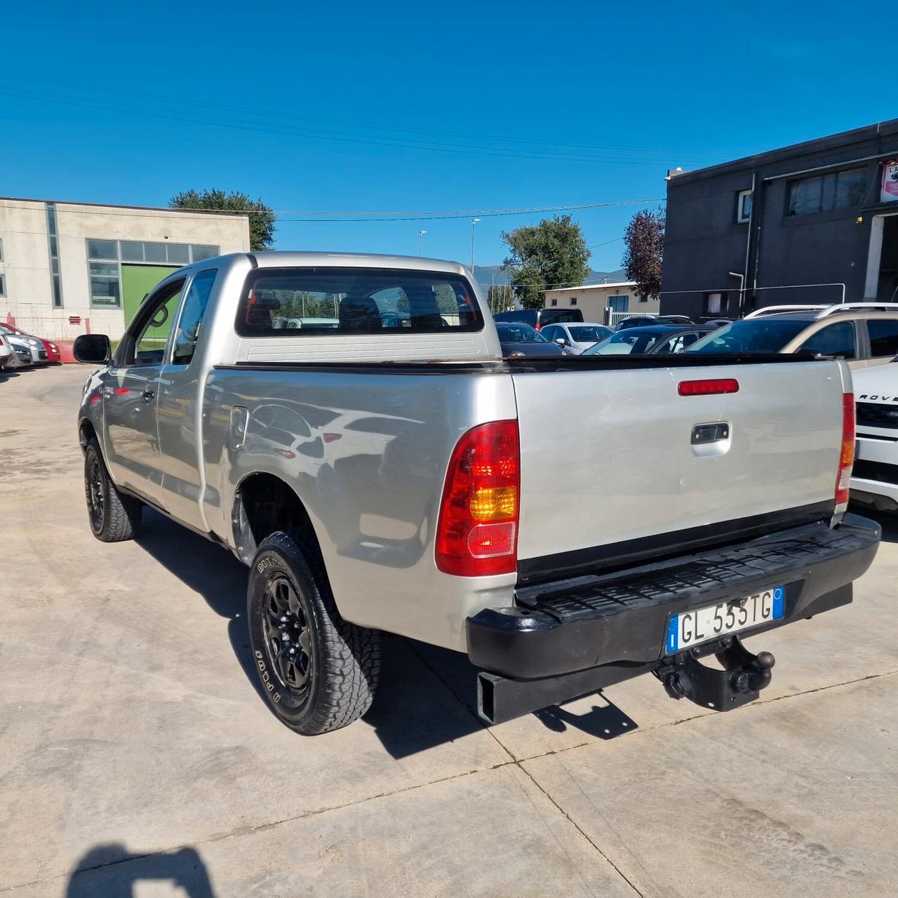 Toyota Hilux 2.5 D-4D 4WD 2p. Extra Cab SR GANCIO DI TRAINO