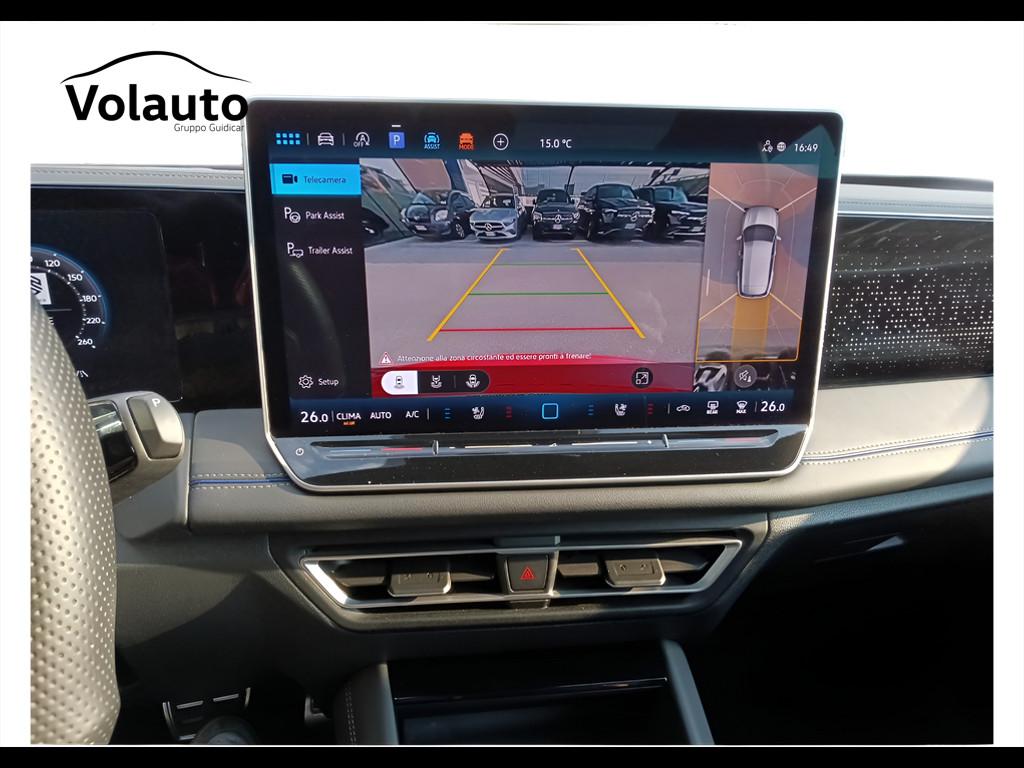 VOLKSWAGEN Tiguan III 2024 - Tiguan 2.0 tdi R-Line 4motion 193cv dsg