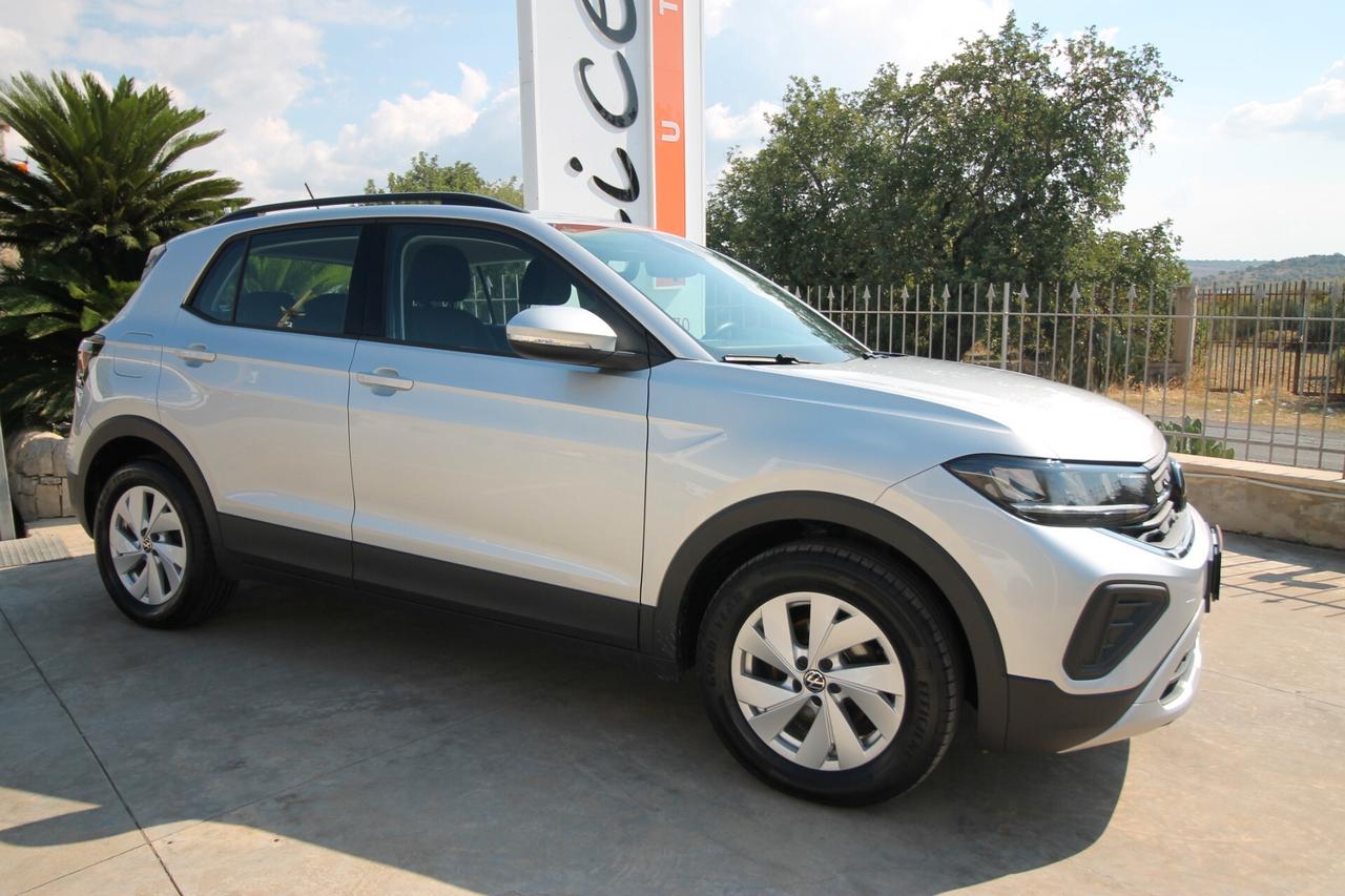Volkswagen T-Cross 1.0 TSI Life 95CV | 17.600 KM 2024