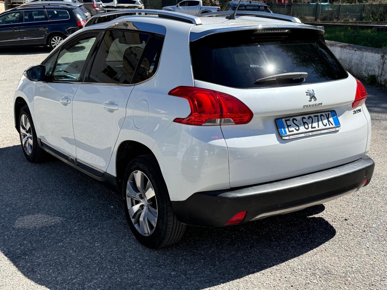 Peugeot 2008 1.2 VTi 82CV Allure