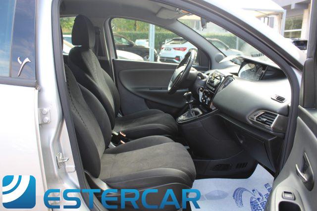 LANCIA Ypsilon 1.2 69CV 5 porte Gold