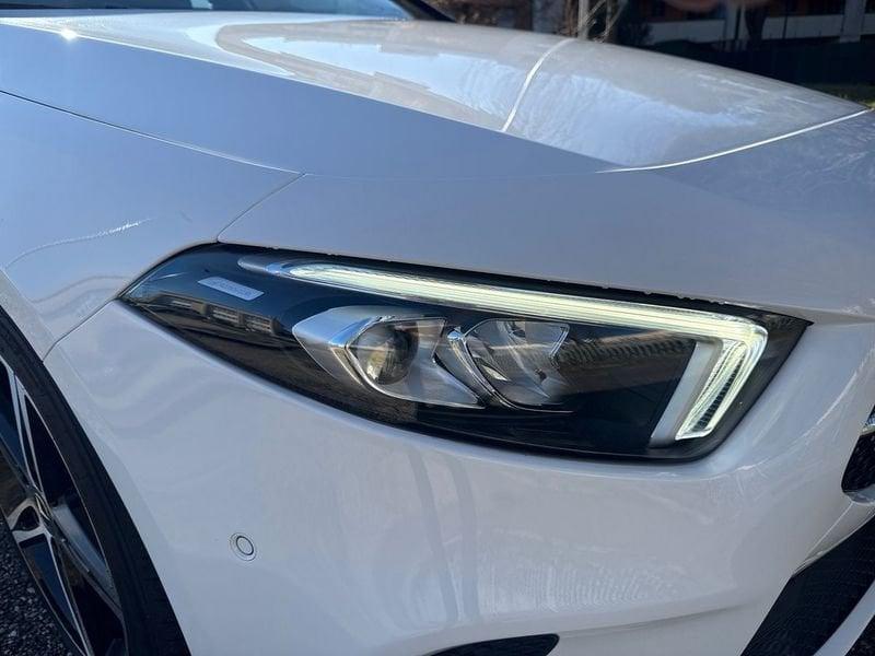 Mercedes-Benz Classe A A 180 d Sport Night edition auto