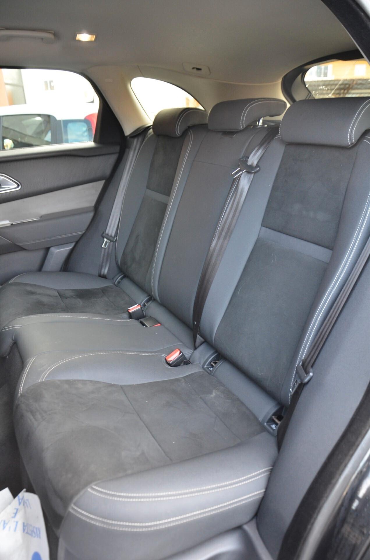 Land Rover Range Velar 2.0D I4 180 CV HSE