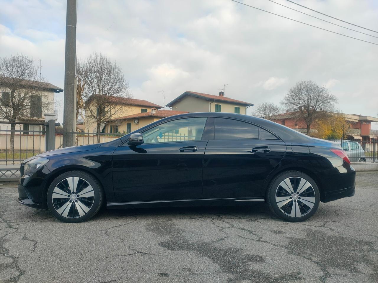 Mercedes-benz CLA 200 d 4Matic Automatic Sport neopatentati