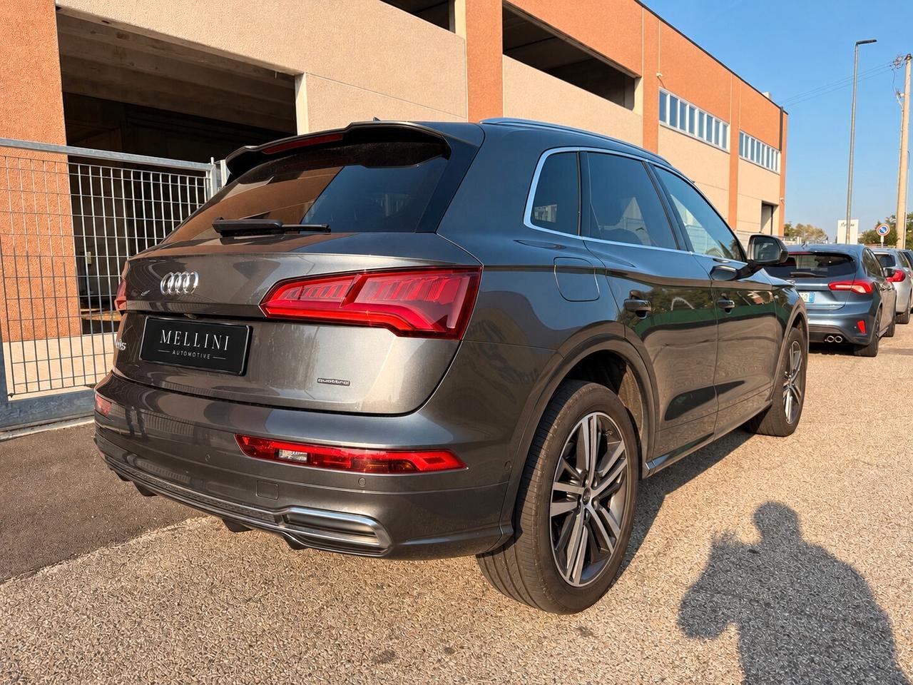 Audi Q5 40 TDI quattro S tronic Sport | 12 MESI GARANZIA