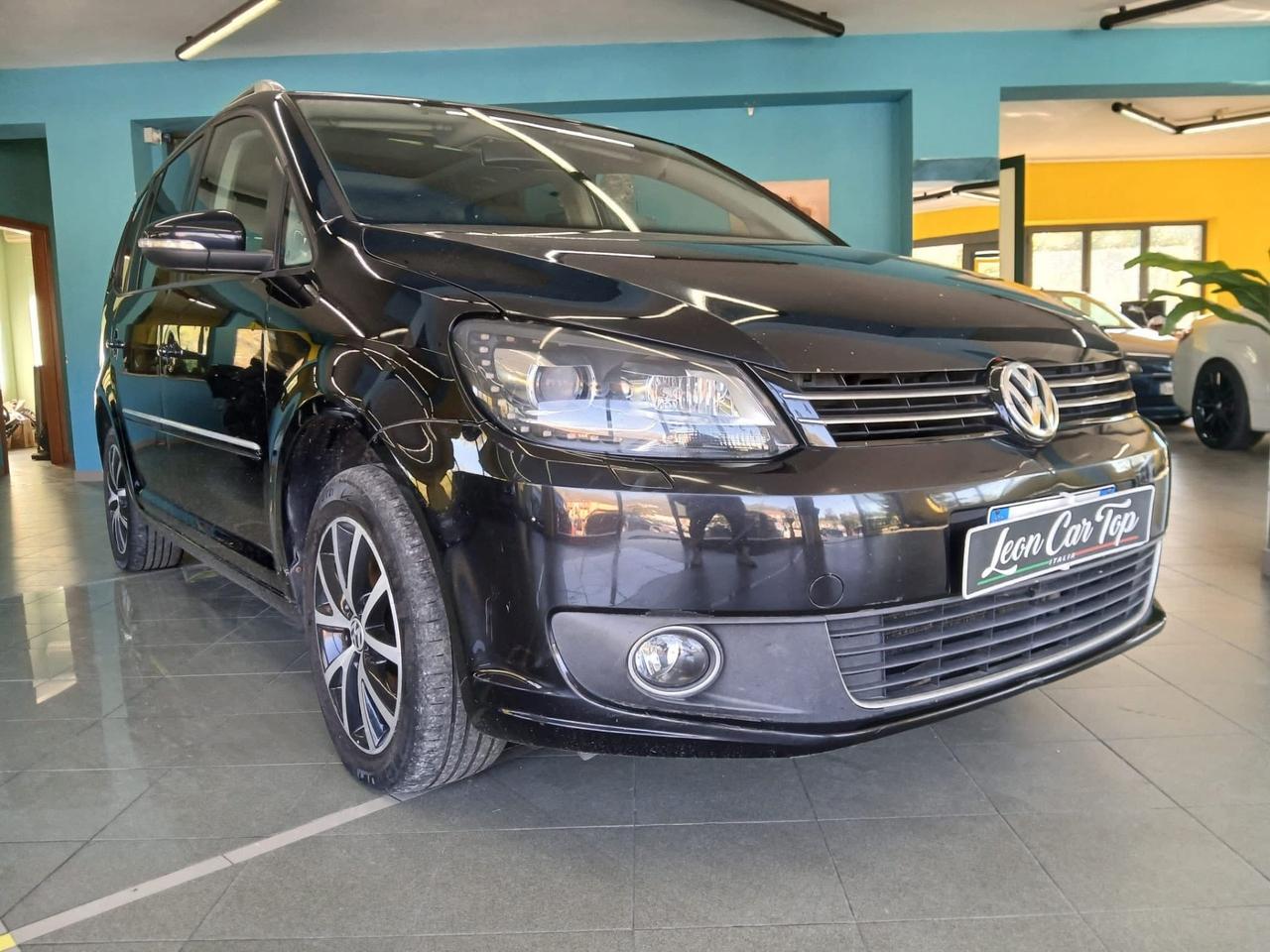 Volkswagen Touran Business 1.4 Highline EcoFuel 7 posti tetto navigatore full
