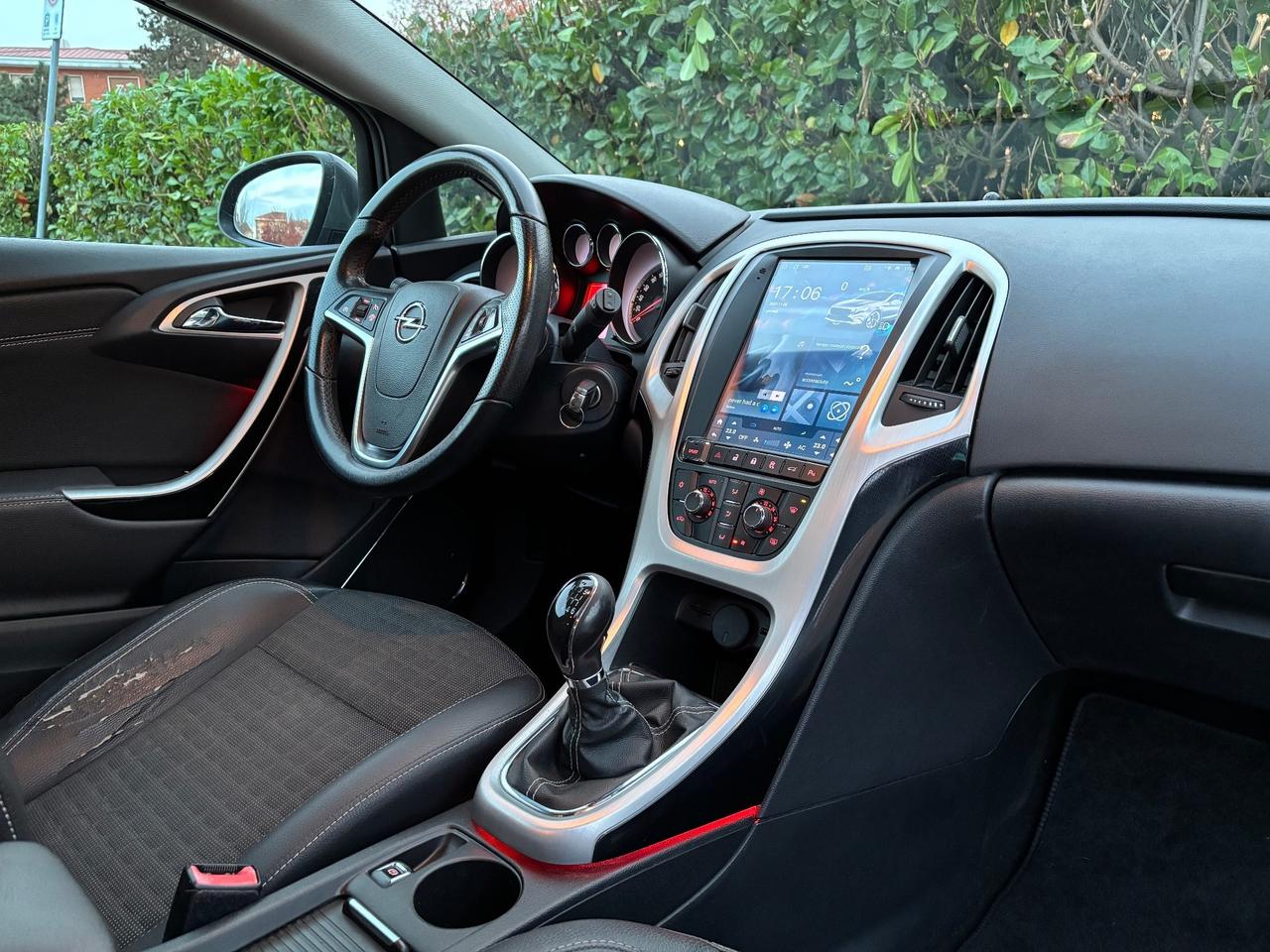 Opel Astra GTC 2.0 CDTI 165CV