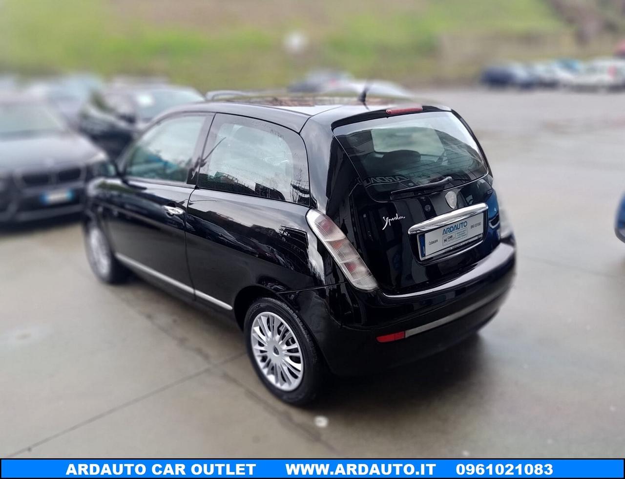 Lancia Ypsilon 1.2 Argento