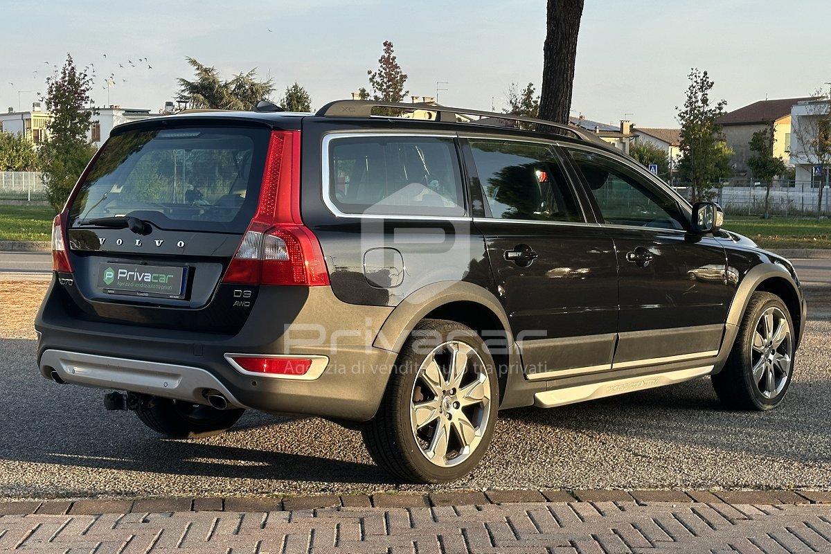 VOLVO XC70 D4 AWD Geartronic Momentum