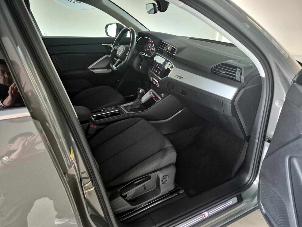 Audi Q3 SPB SPORTBACK 35 1.5 tfsi MHEV S LINE S TRONIC FULL-LED