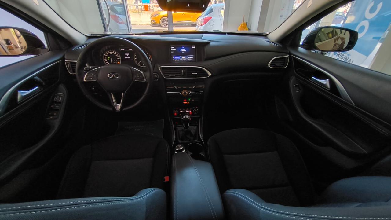 Infiniti Q30 1.5 diesel Business Executive