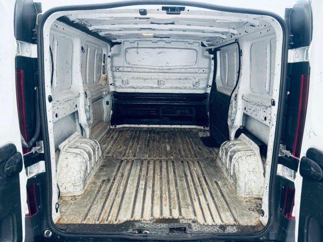RENAULT Trafic 1.6 dCi L1H1 / + IVA
