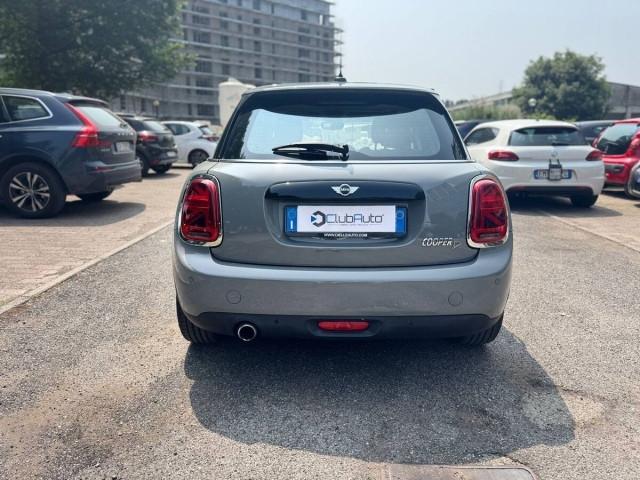 Mini Mini IV F55-F56 2014 1.5 Cooper D Hype Seven 5p