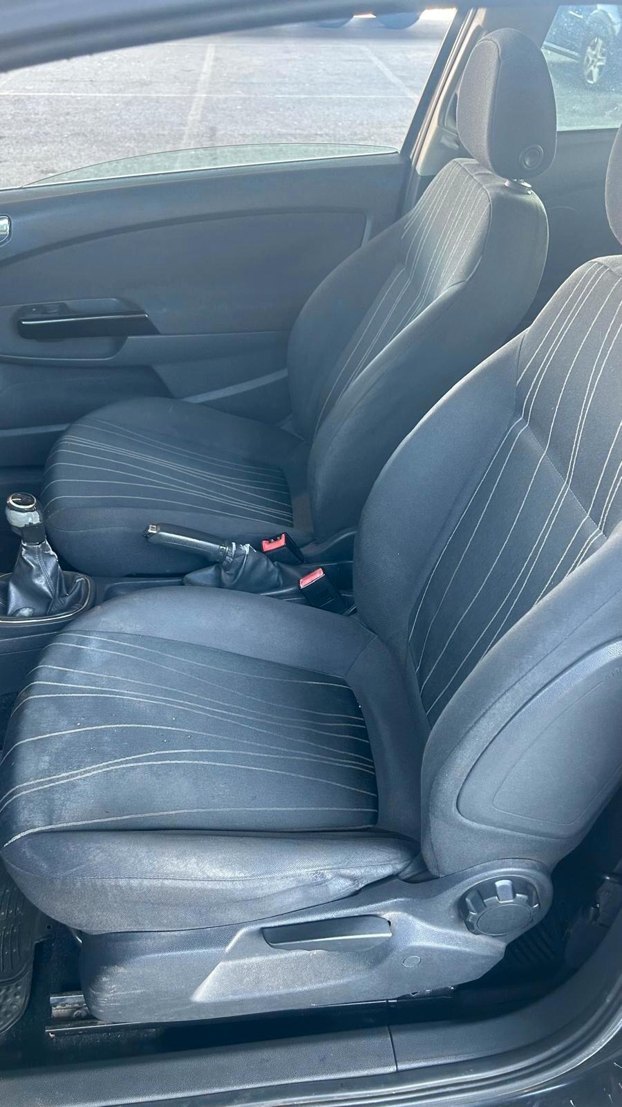 Opel Corsa 1.3 CDTI 75C 3 porte