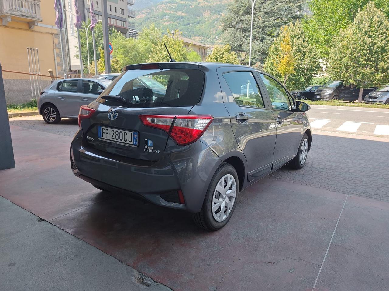 TOYOTA Yaris 5p 1.5h Active