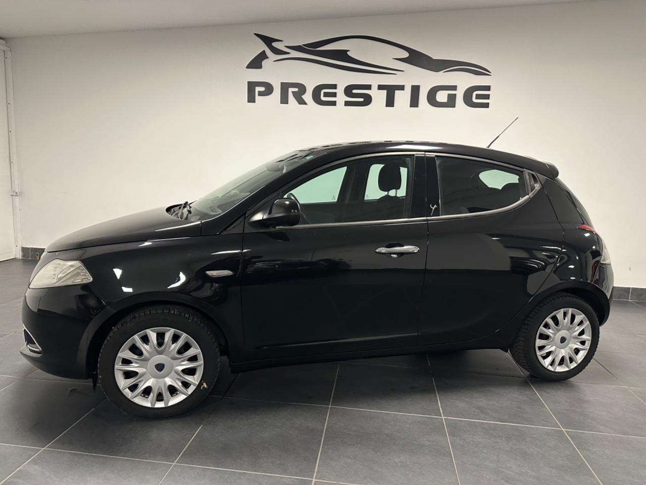 LANCIA YPSILON 1.2 NEOPATENTATI 69CV GARANZIA